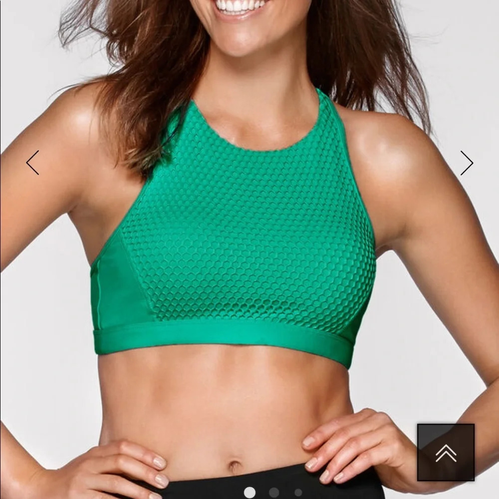 Lorna Jane hydrate net layered sports bra in neon jade. Size S